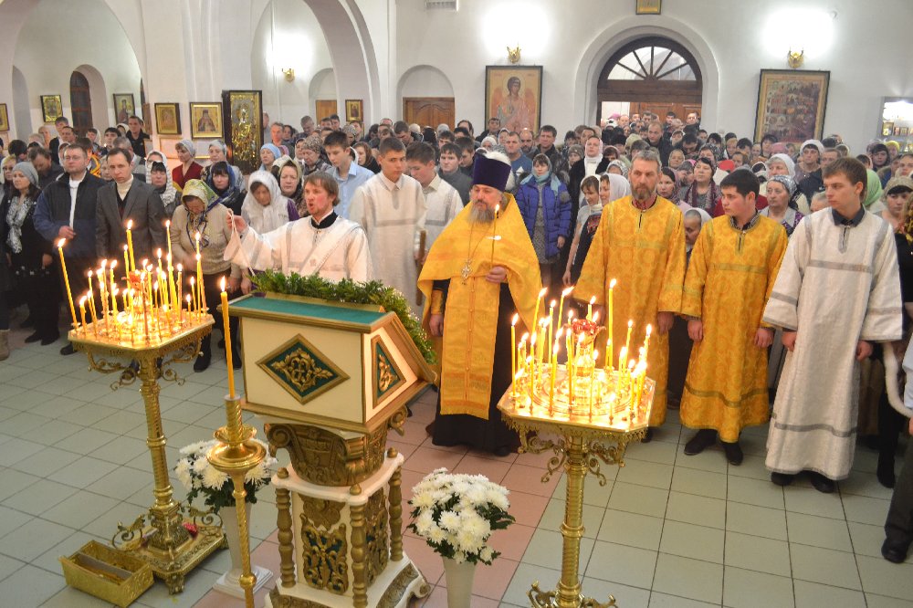 Урай храм Рождества Пресвятой расписание