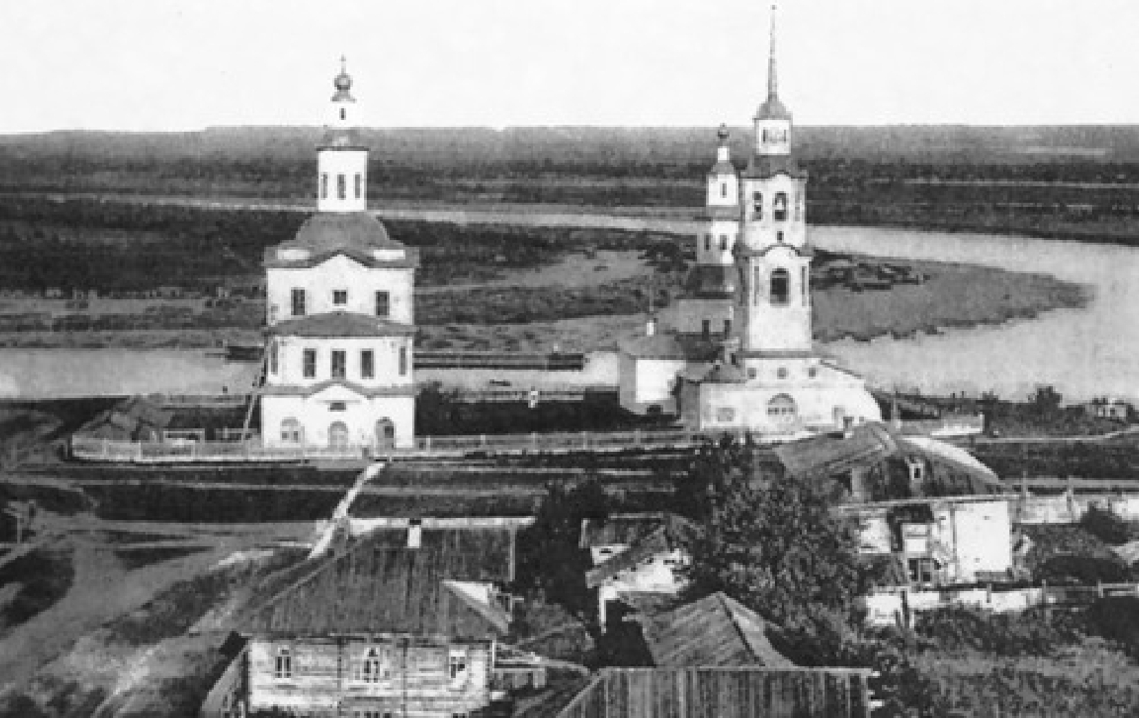 Троицкий собор (фотография начала 20 века)